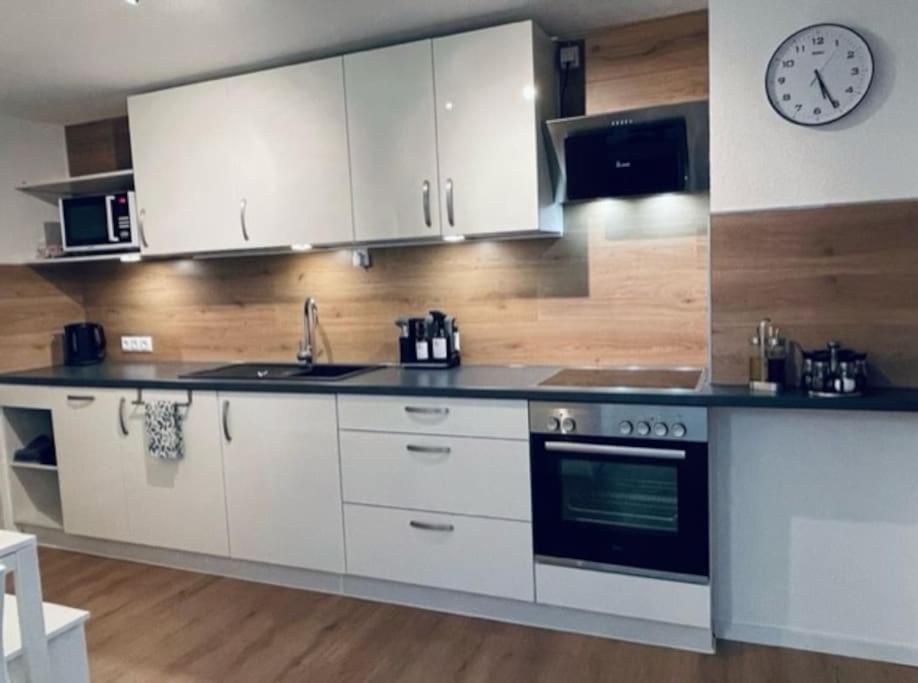 Ferienwohnung Hilda Uttenweiler Екстериор снимка