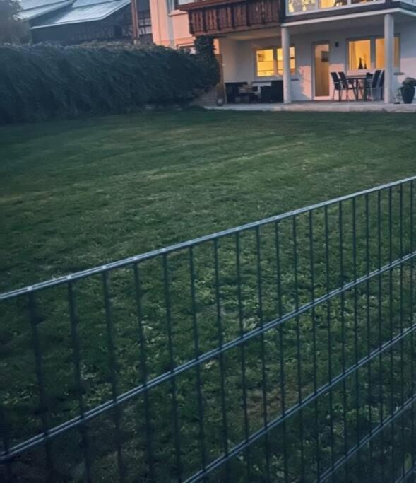 Ferienwohnung Hilda Uttenweiler Екстериор снимка