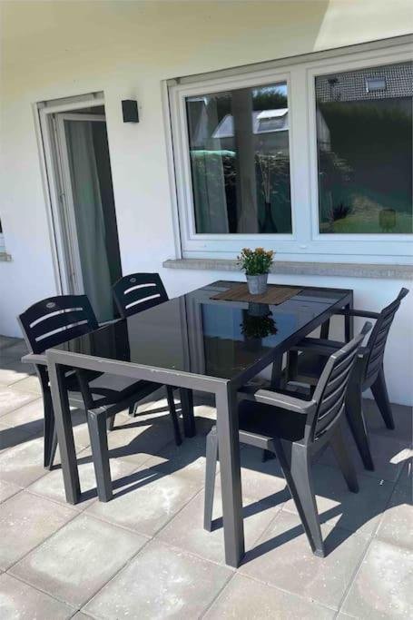 Ferienwohnung Hilda Uttenweiler Екстериор снимка